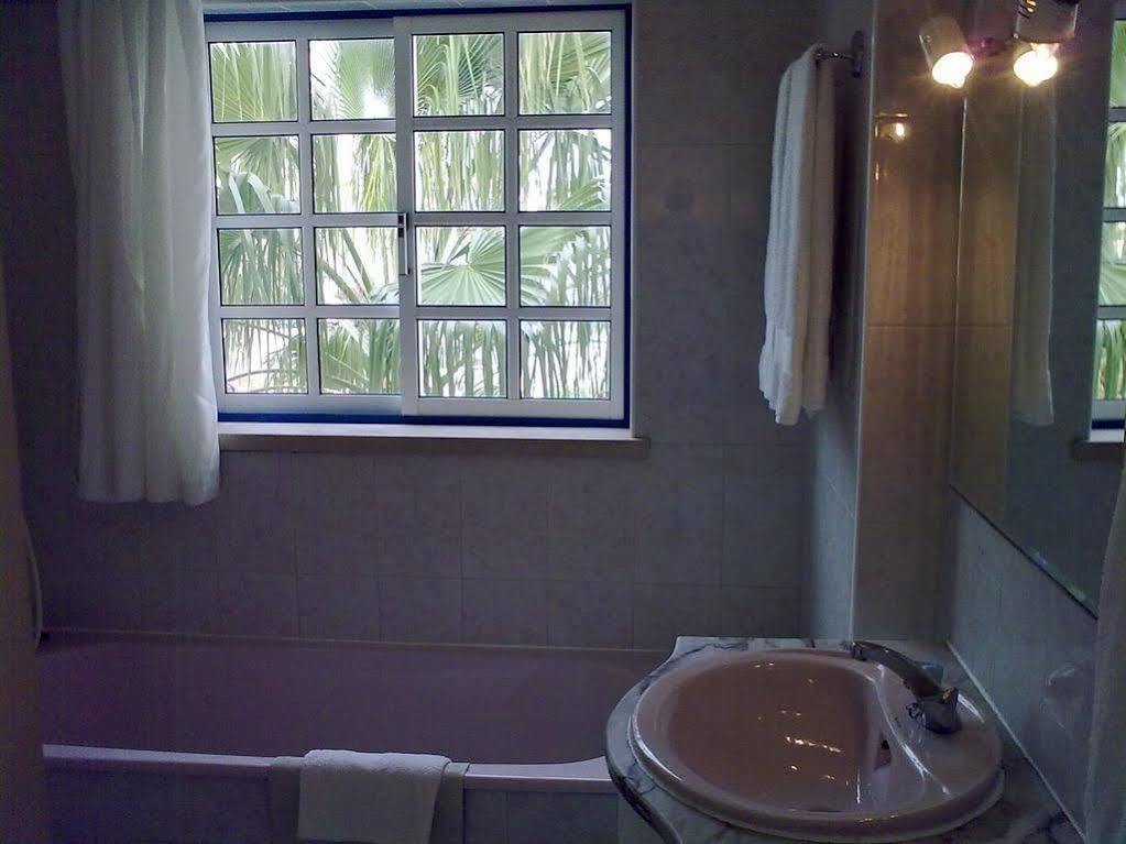 Apartamentos Sereia Da Oura อัลบูเฟรา ภายนอก รูปภาพ